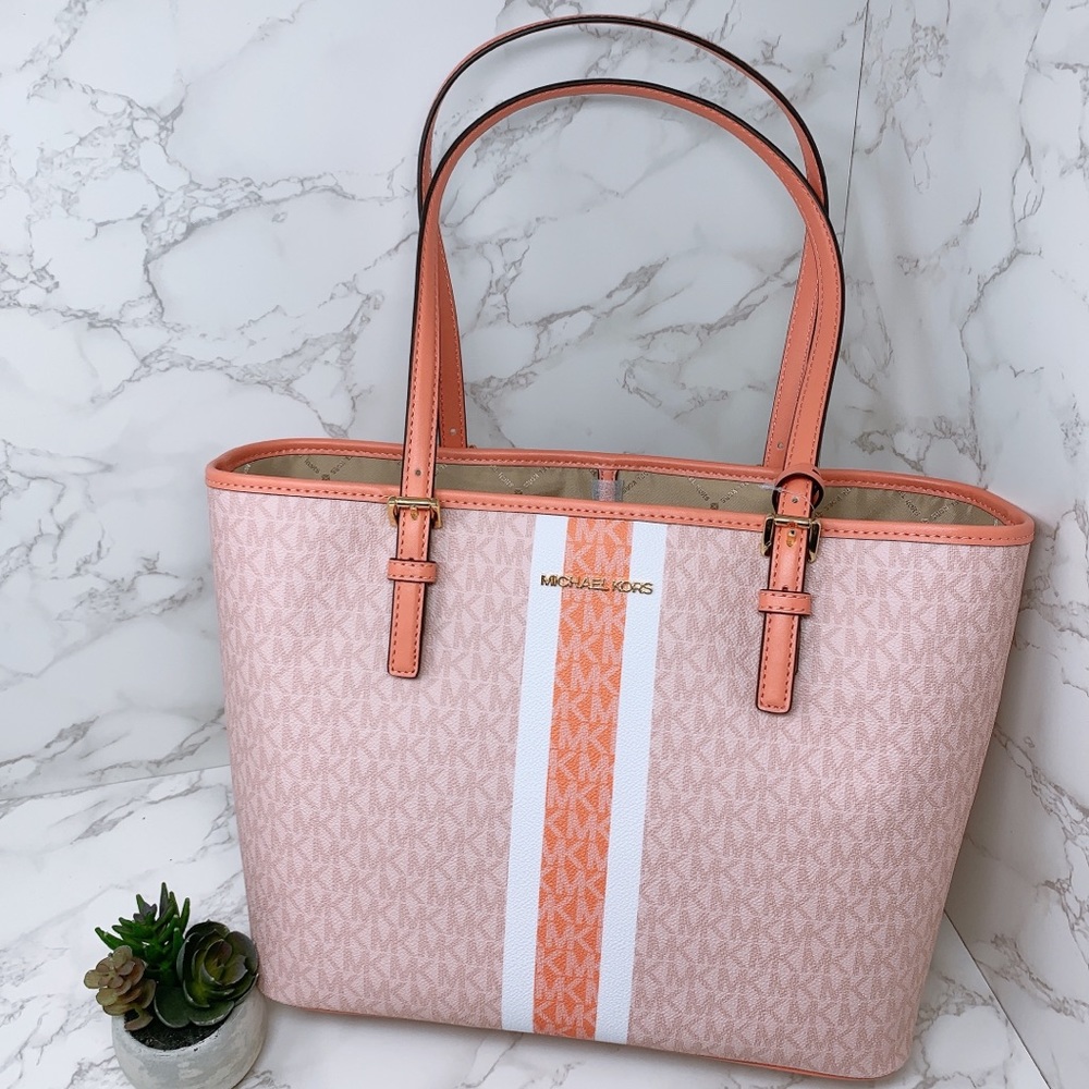 Michael Kors JST Medium Carryall Tote